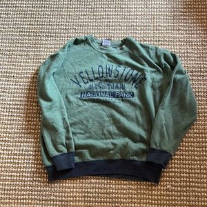 Prairie Mountain Yellowstone Crewneck